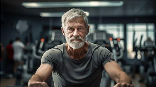 El ejercicio y entrenamiento de fuerza a los 60, 70 y 80 años es altamente beneficioso para la salud según los expertos en Fitness