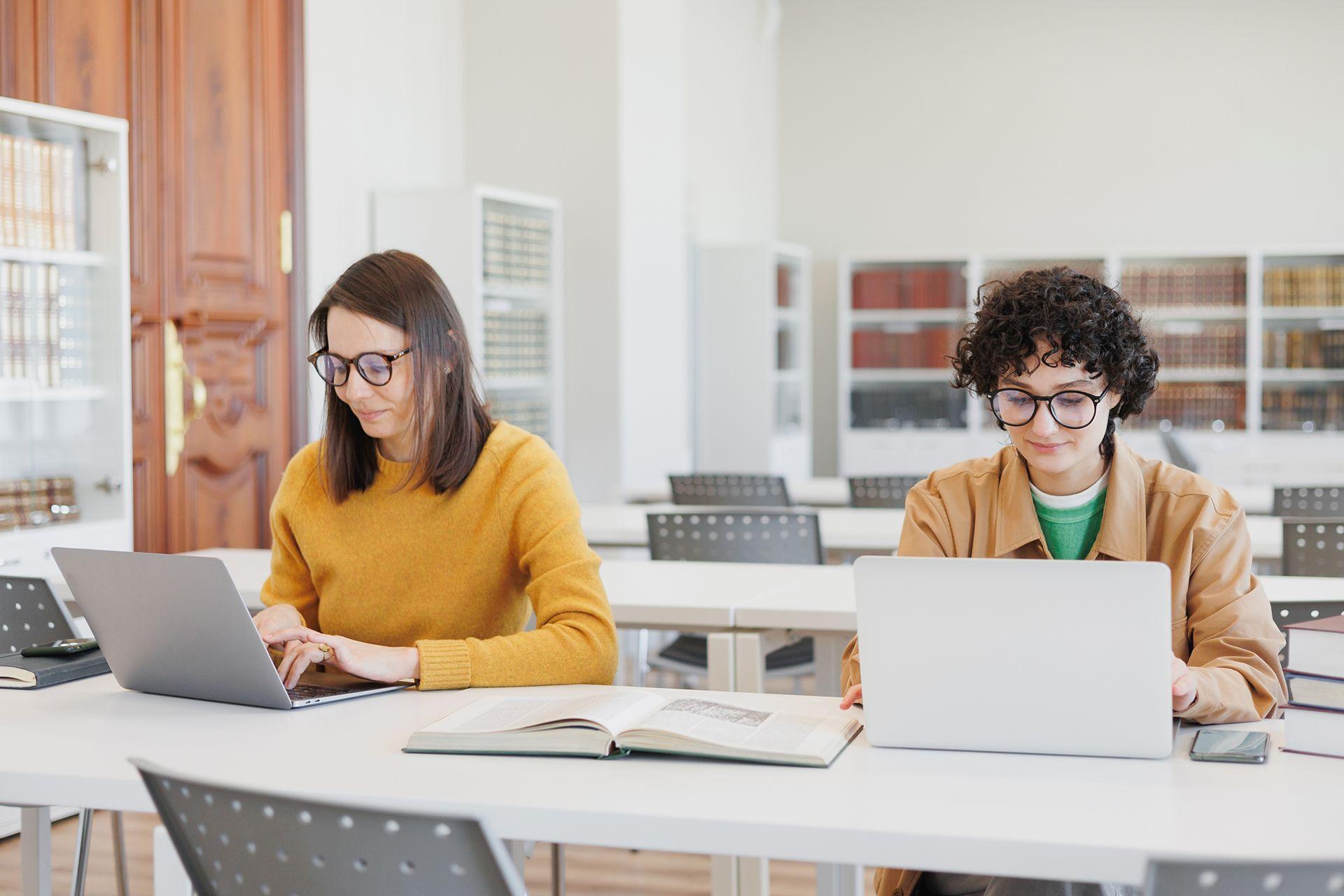 Curso de informática para adultos.