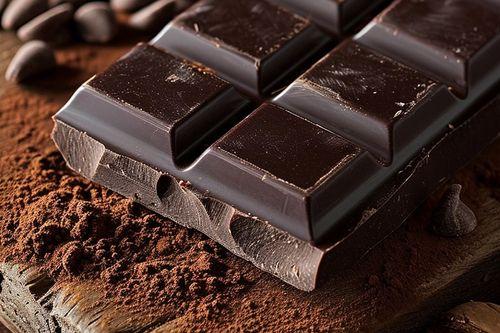 Qué beneficios tiene en el cuerpo si comes chocolate todos los días