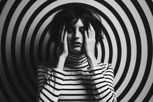 Cómo aliviar rápidamente el mareo: remedios caseros efectivos que sí funcionan según los médicos