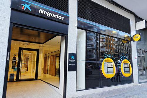 Alerta de estafa en clientes de La Caixa: Este mensaje que parece de CaixaBank podría vaciar tu cuenta bancaria